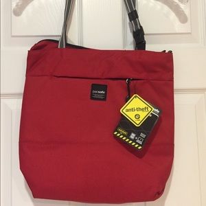 BNWT Pacsafe Anti Theft Tote Bag